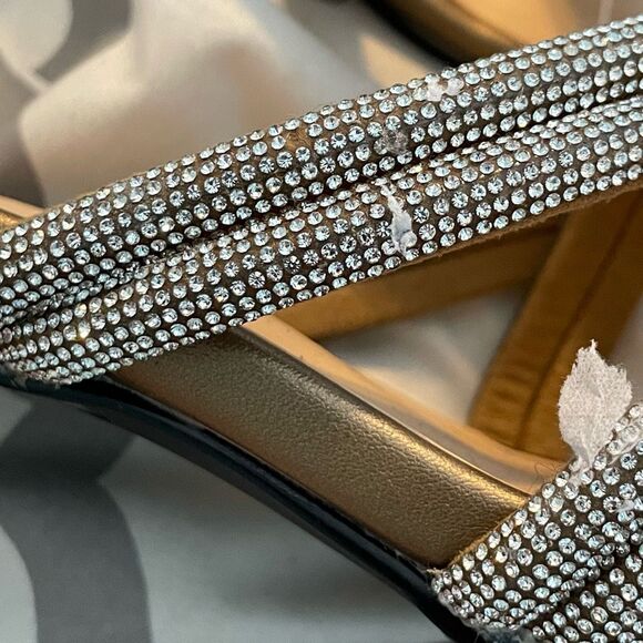 Bella Vita Carmen Heeled Slip-On Sandals Metallic Bronze Suede Block Heel 9 Wide - Picture 13 of 14